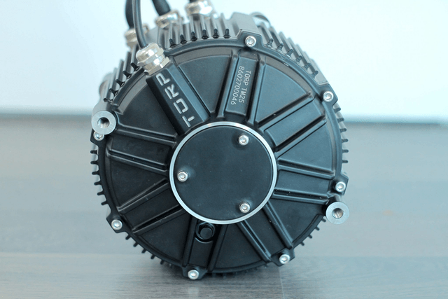 PRECOMMANDE Moteur Torp TM25