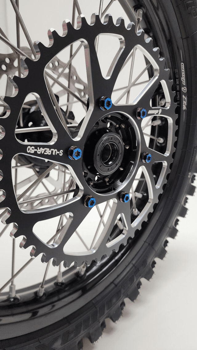 Vis titane pour couronne ultra bee Warp9